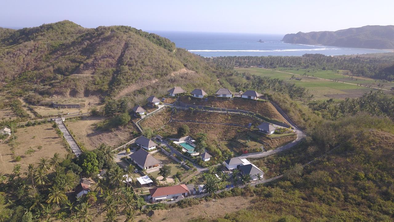 Mawun Raya Resort Kuta  Esterno foto
