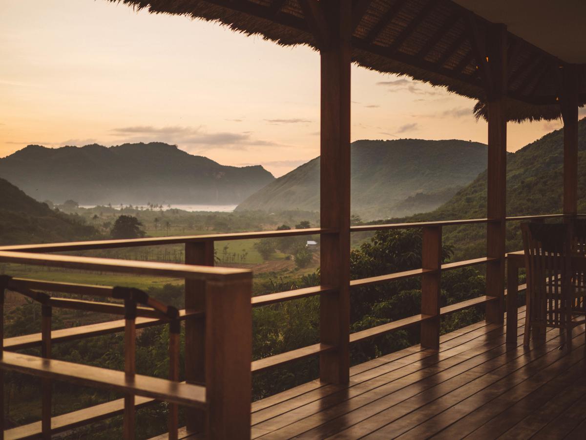 Mawun Raya Resort Kuta  Esterno foto