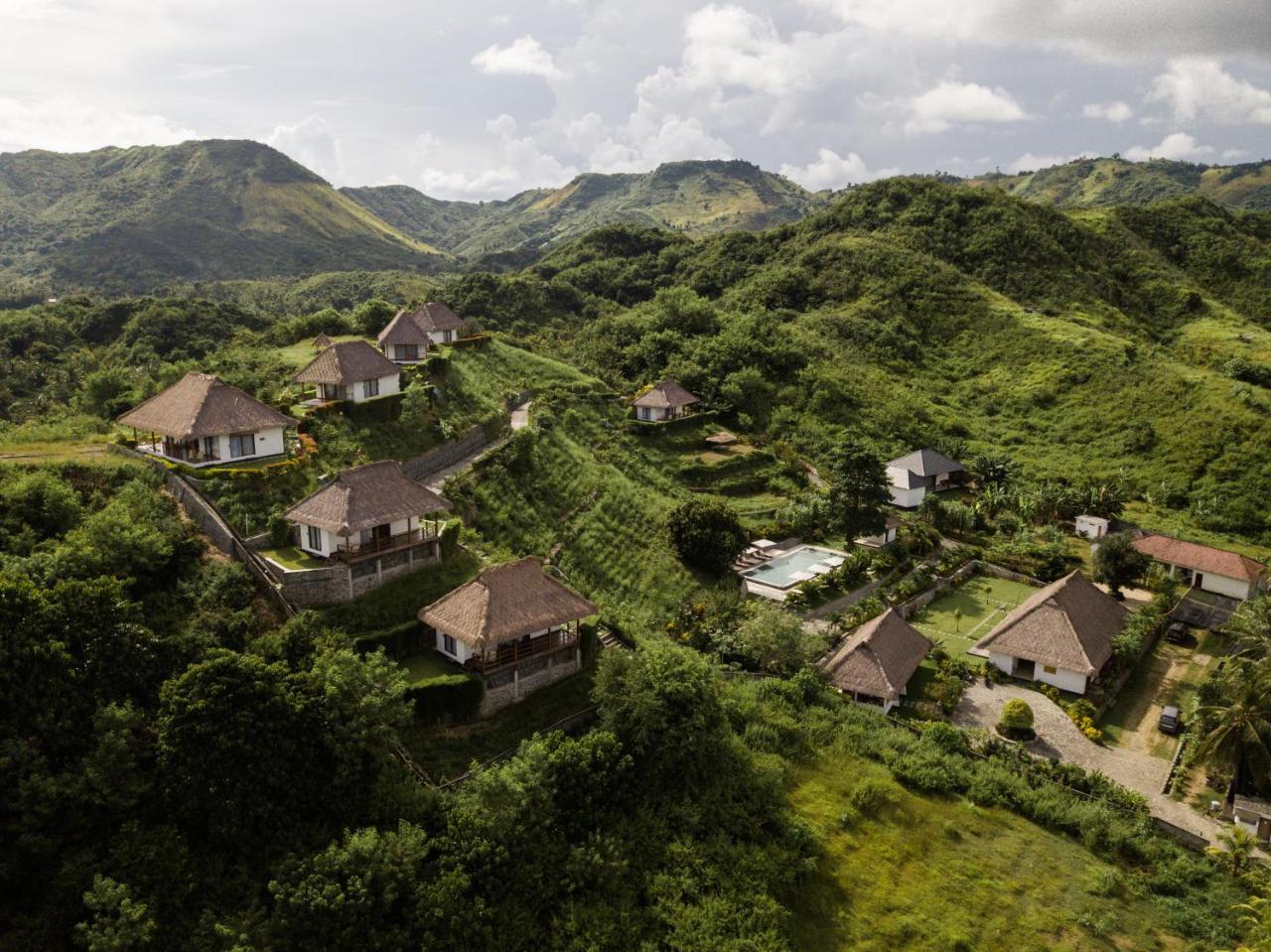 Mawun Raya Resort Kuta  Esterno foto